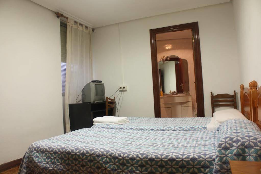 Hostal Temino Burgo Kültér fotó