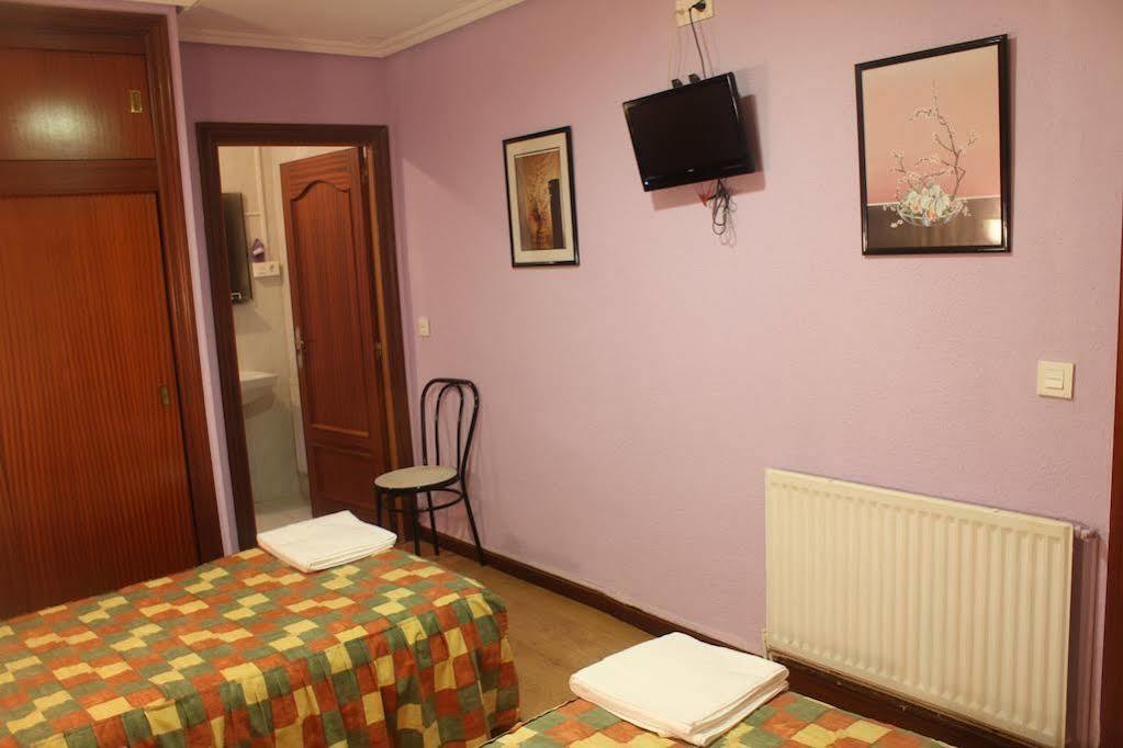 Hostal Temino Burgo Kültér fotó