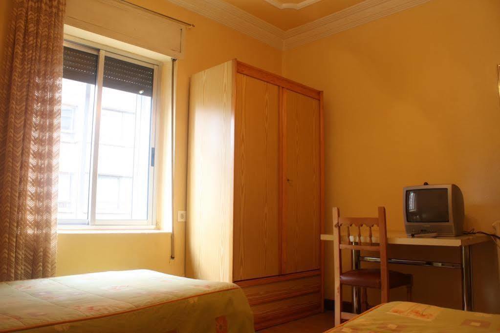 Hostal Temino Burgo Kültér fotó